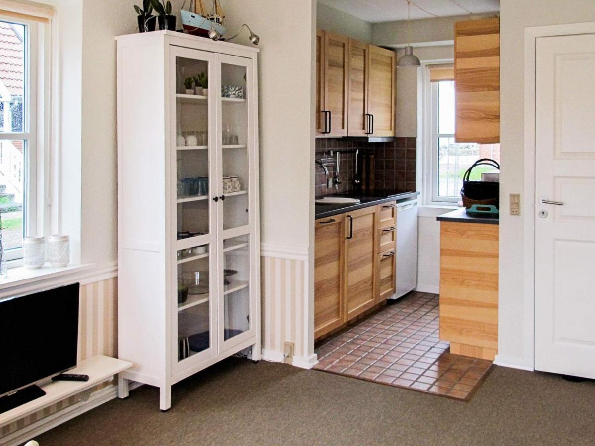 4 Person Holiday Home In 보어 외부 사진